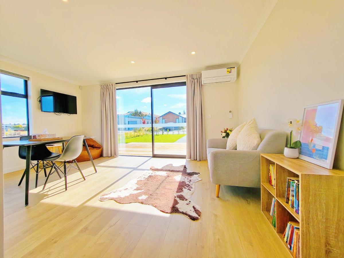 Cranberry Rodman Apartment Lake Tekapo Exterior photo